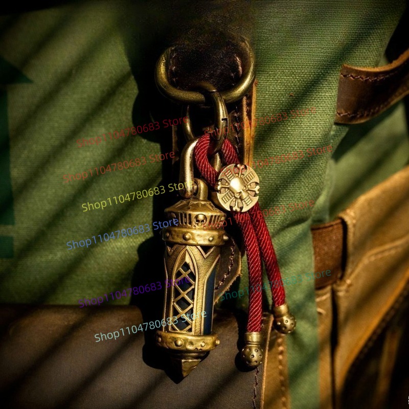 New 40K Relic Box Keychain, Ba - Board Game War 评论和价格
