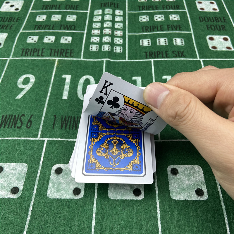 Poker Cards Playing Cards 10pc - Board Game Yearbook 评论和价格