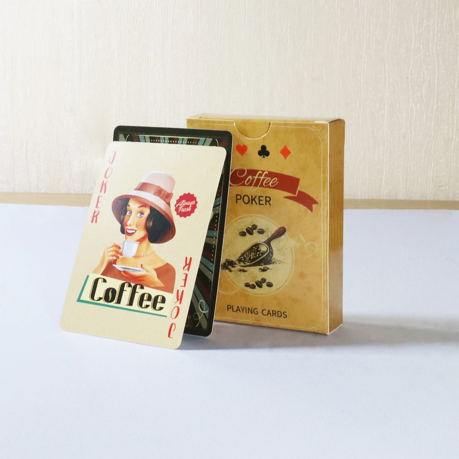 Coffee Paper Playing Cards Vin - Board Game Yearbook 评论和价格