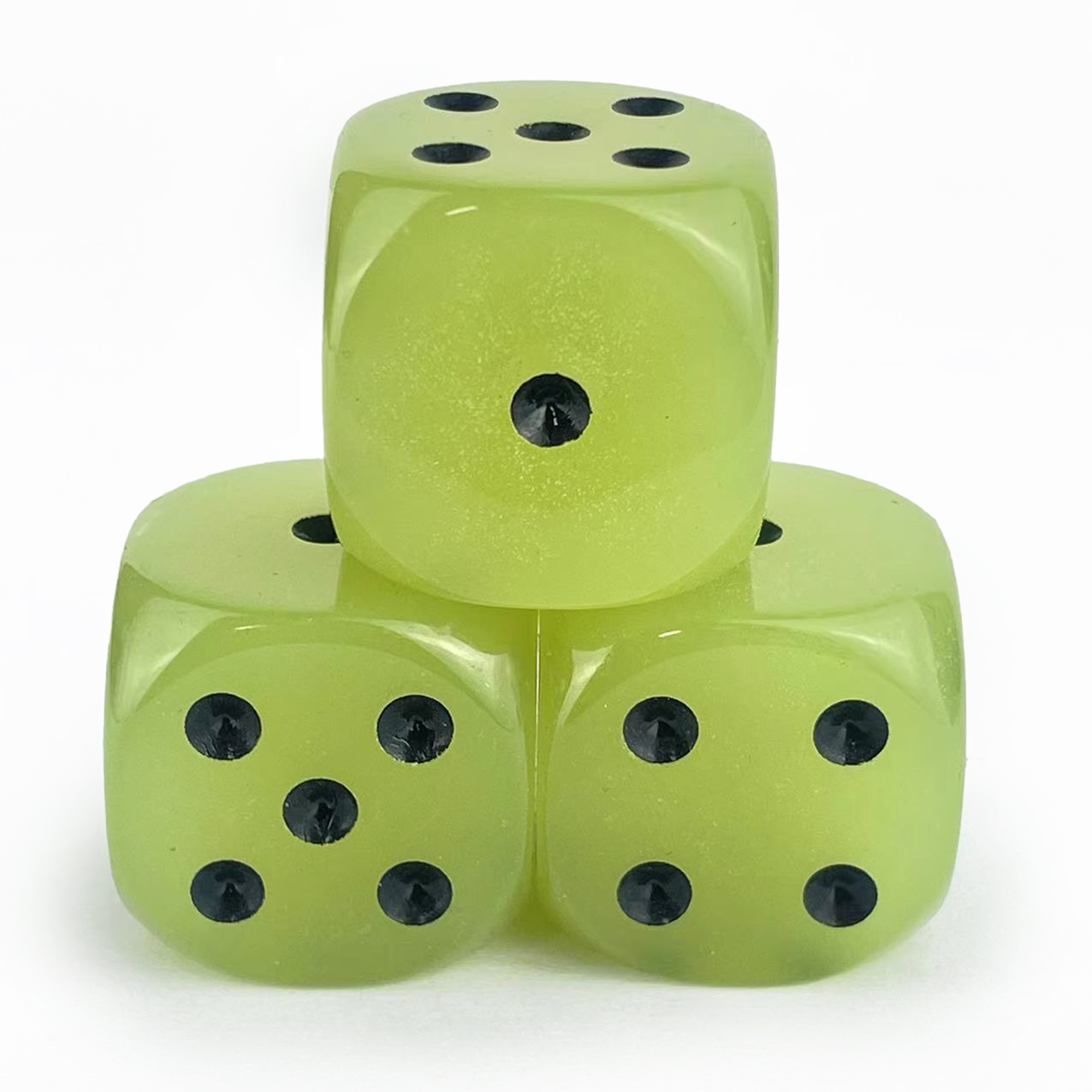 3-Pack 30mm D6  Glow in The Da - Board Game Yahtzee 评论和价格