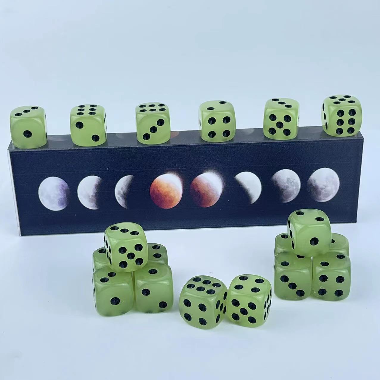 10 Pack 14mm D6 Six Sided Glow - Board Game Yahtzee 评论和价格