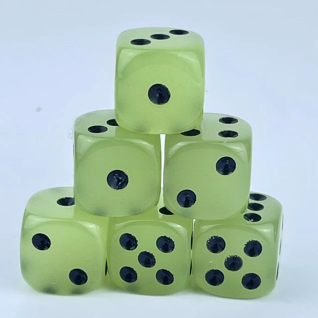 10 Pack 14mm D6 Six Sided Glow - Board Game Yahtzee 评论和价格